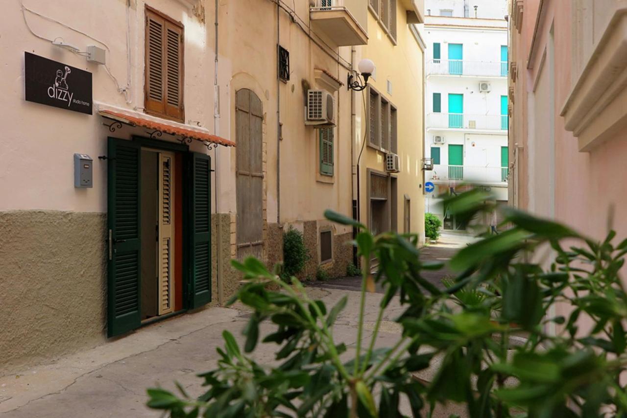 Alloggio Vieste Centro - Dizzy Studio Home Exteriér fotografie